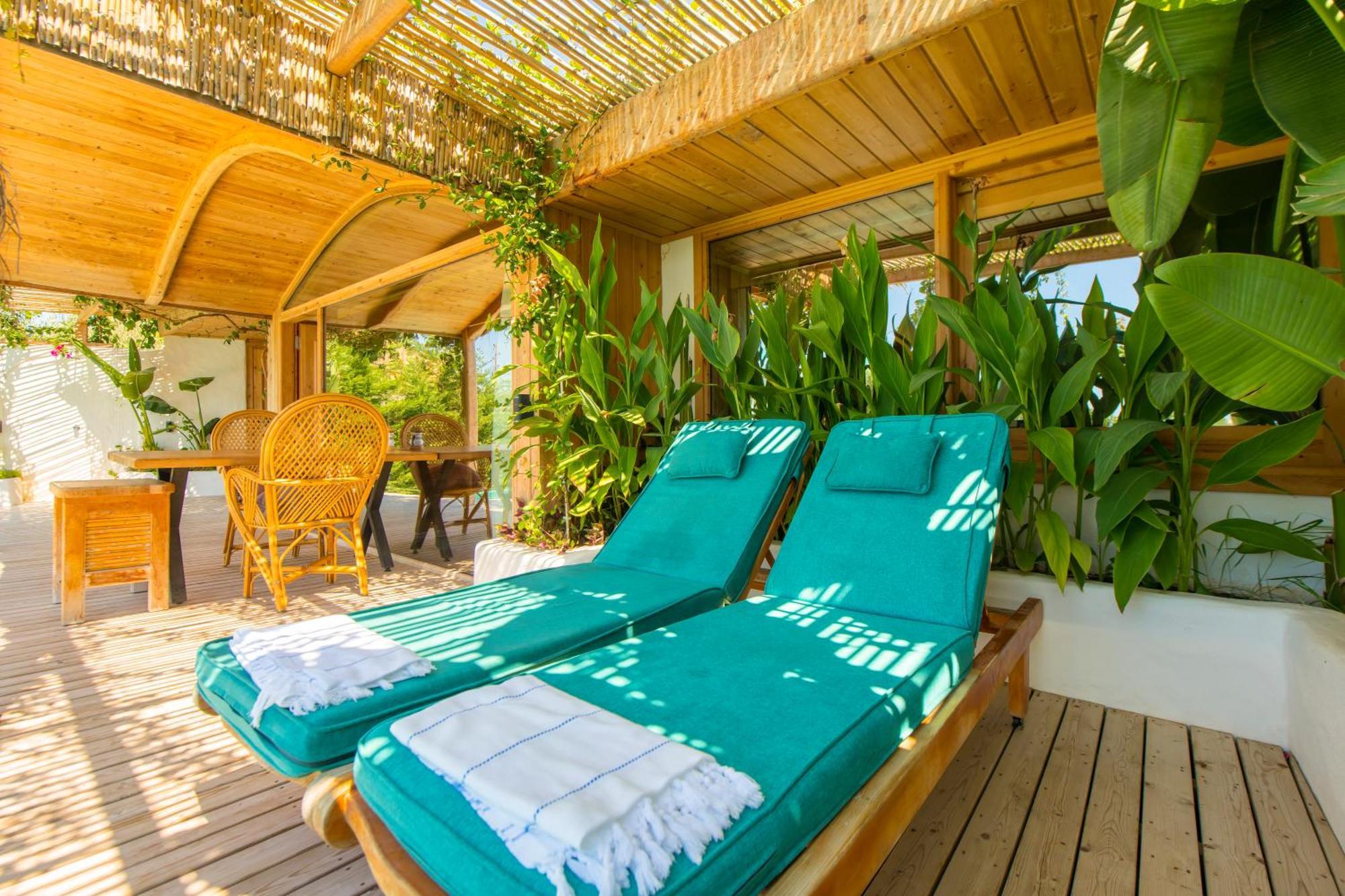Seaview Faralya Exterior foto